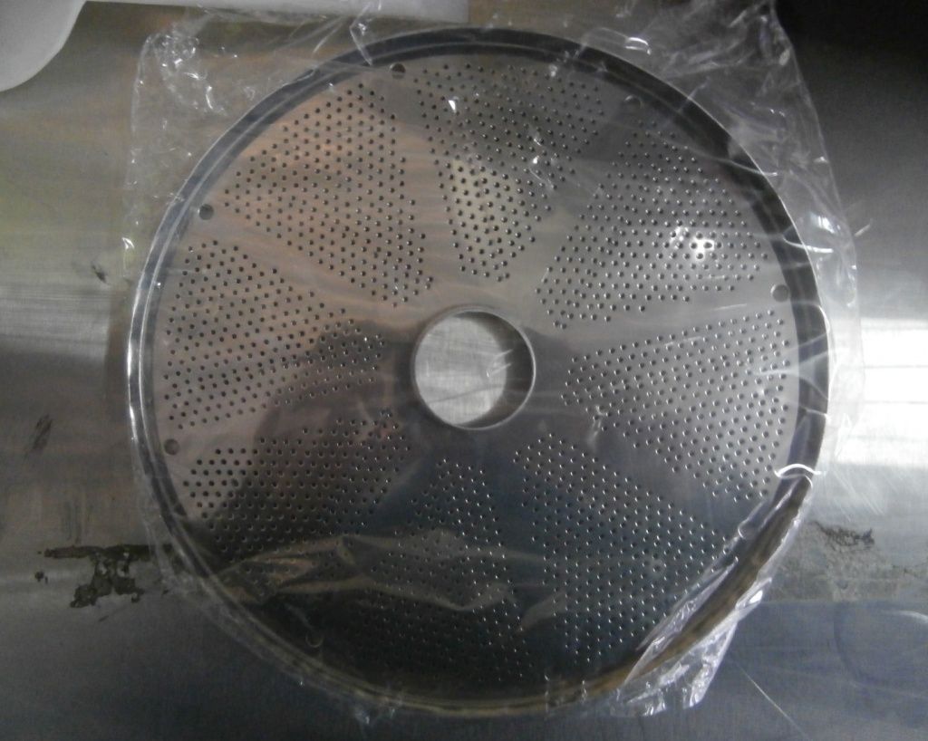 Обзор на Машина протирочно-резательная МПР-350 М-01 Машина протирочно-резательная МПР-350 М-01