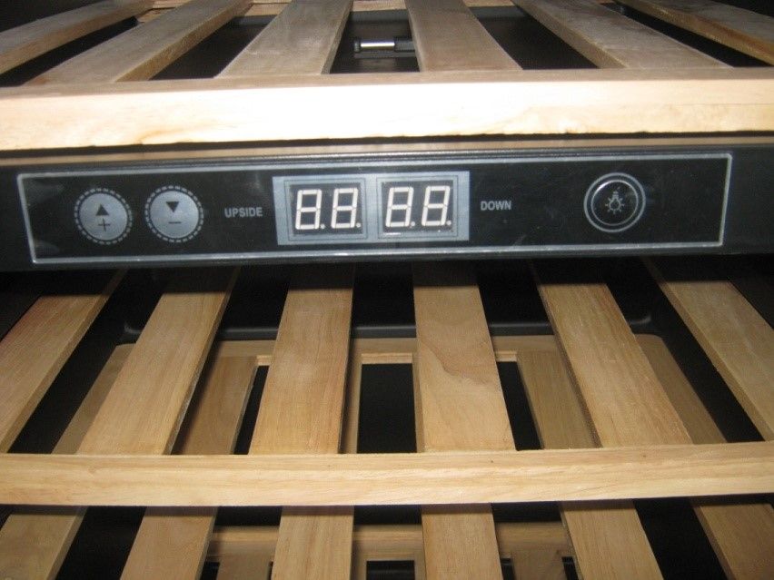 Обзор на Винный шкаф «Starfood JC – 128 D» Винный шкаф «Starfood JC – 128 D»