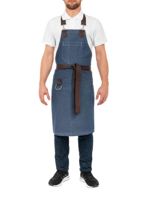 shef-dzhins-scaled-1-768x1024