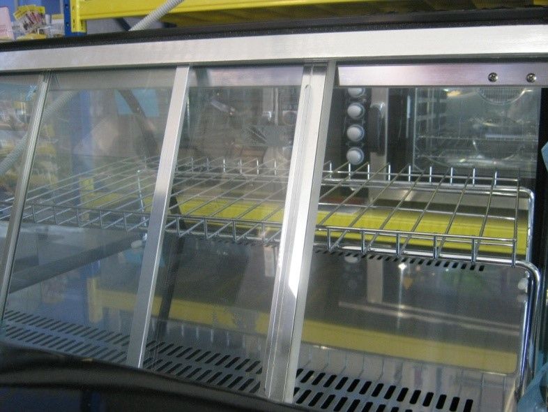 Витрина холодильная Starfood RTW-110 L