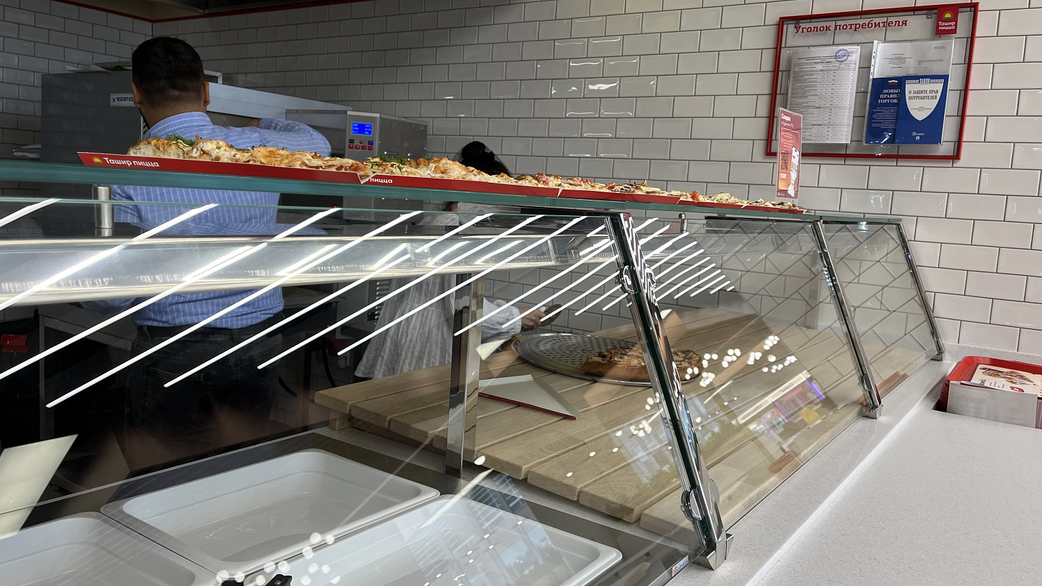 Как мы оснастили пиццерию «Ташир Пицца»: кейс работы с федеральной сетью