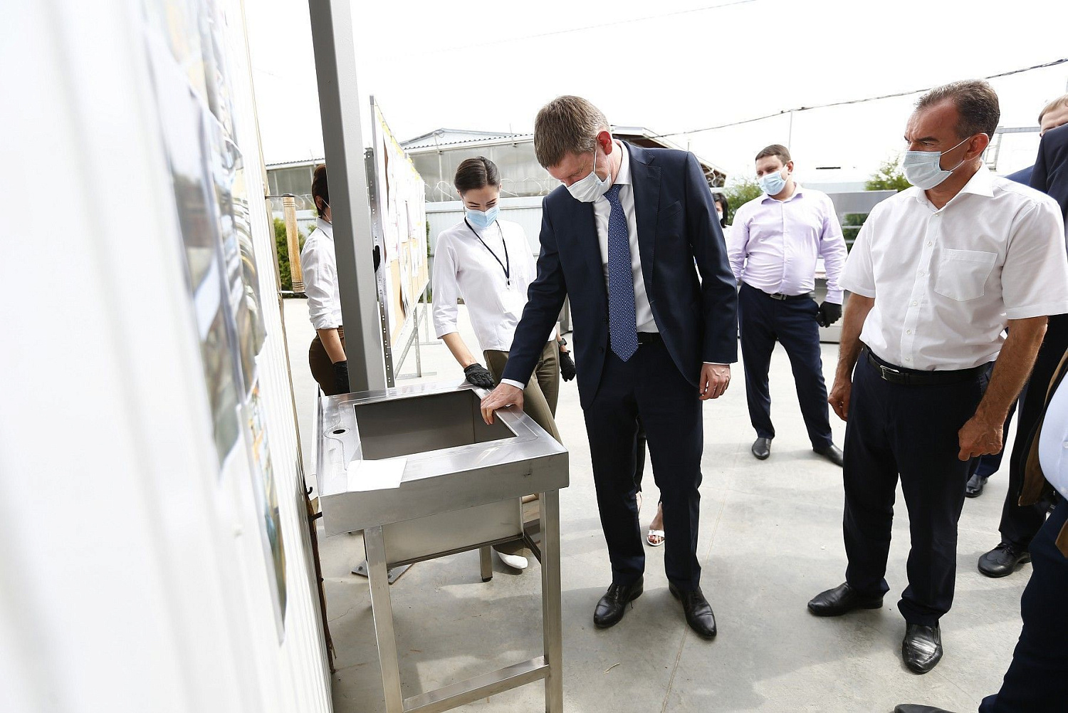 Министр экономразвития РФ посетил Сервис-ЮГ-ККМ Министр экономразвития РФ посетил Сервис-ЮГ-ККМ