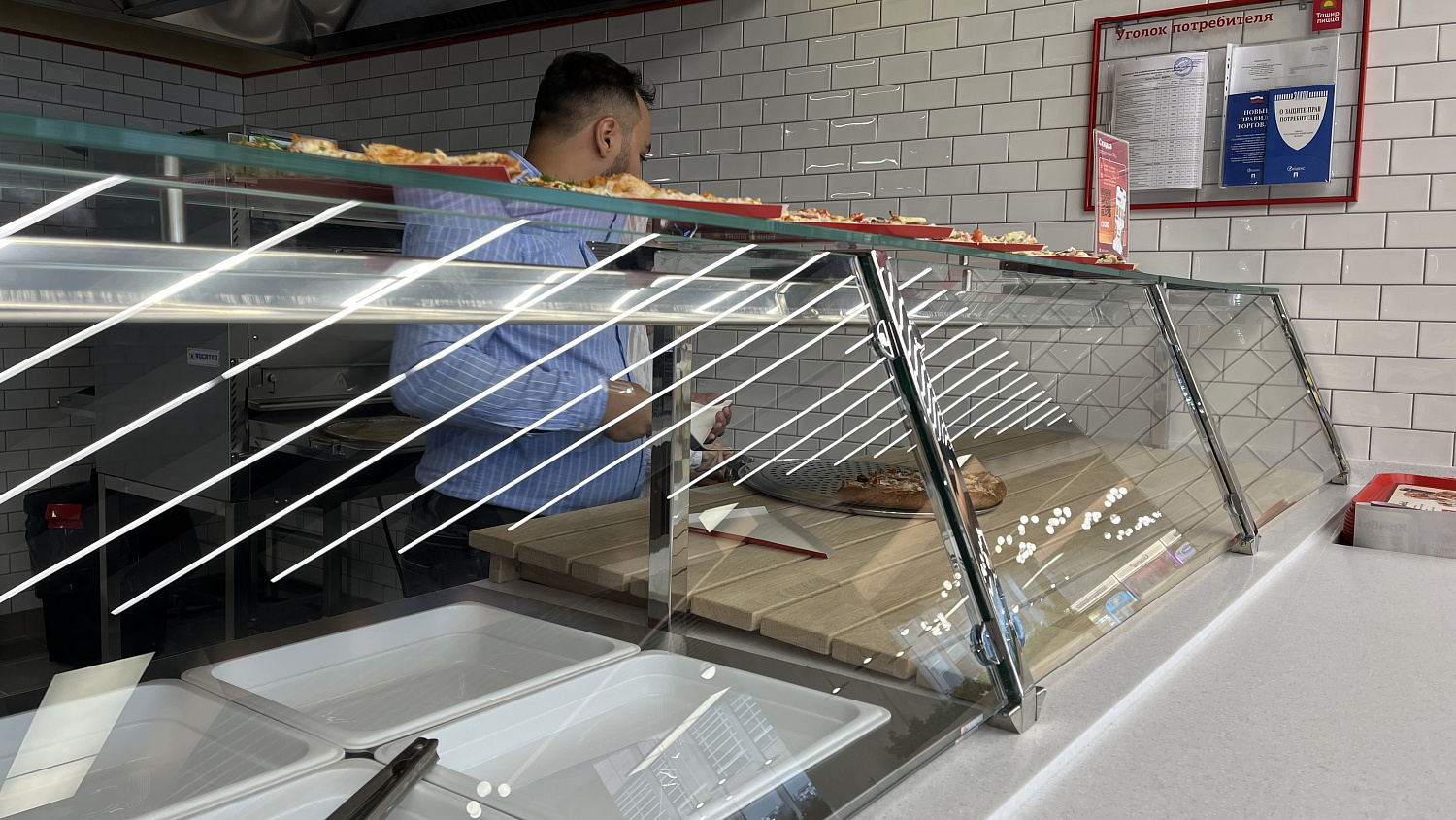 Как мы оснастили пиццерию «Ташир Пицца»: кейс работы с федеральной сетью